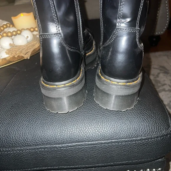 Doc Marten Air Wair Jadon Black Leather Platform Boots Women’s Size 8 - Picture 3 of 7